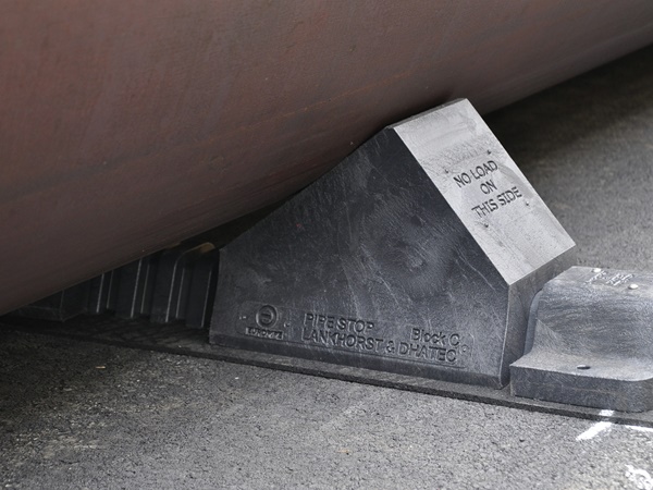 Pipe storage systems; safe & flexible | Lankhorst PipeStop